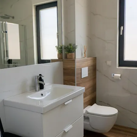 Apartmant Antea شقة ماكارسكا