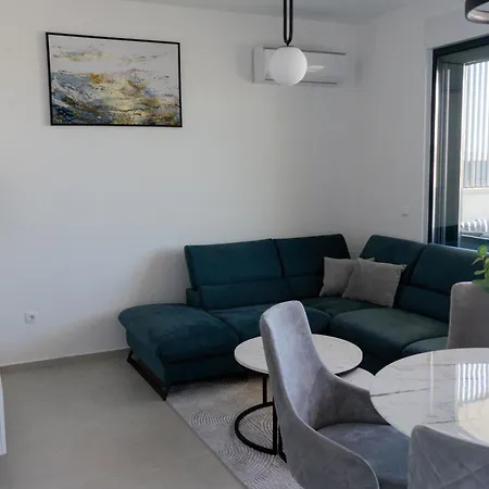 Apartmant Antea شقة