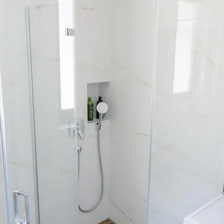 Apartmant Antea شقة